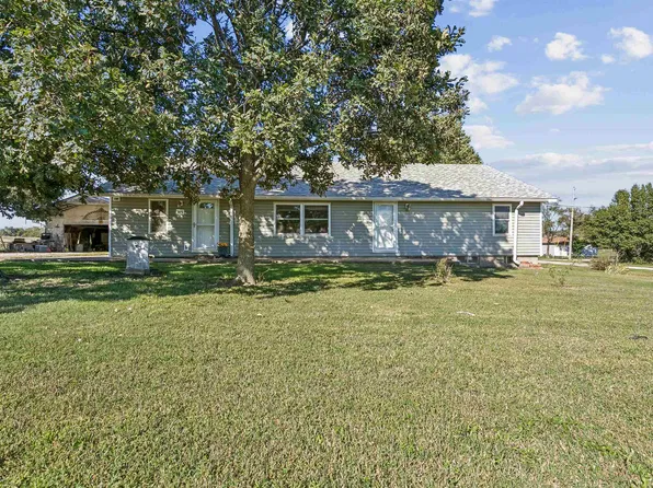 402 W Washington St, Hamilton, KS 66853