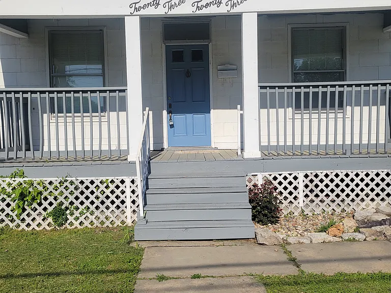 2323 Gaebler Ave — Photo 1