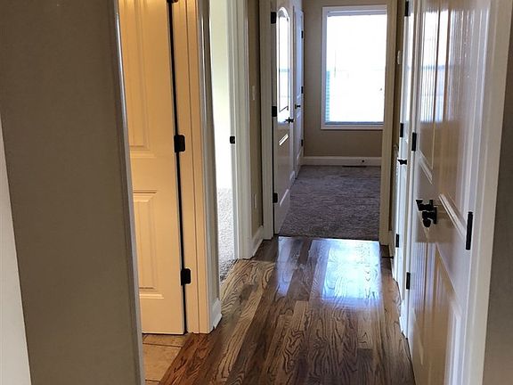 5th image of 3560 Wheatstone Ave APT 4