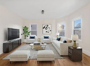 26 Egleston St #1A, Jamaica Plain, MA 02130