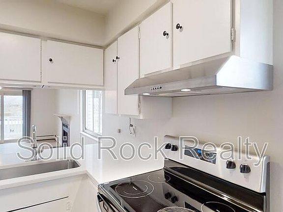 2nd image of 6706 W Dublin Loop APT D