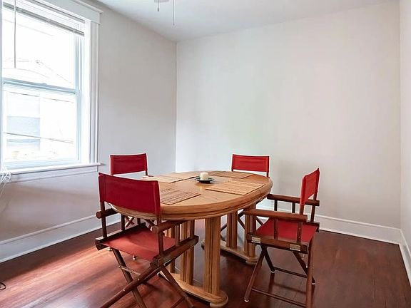 4th image of 81 Wh Liberty St