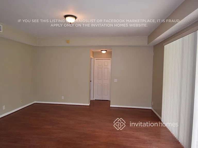15062 Oak Chase Ct — Photo 3