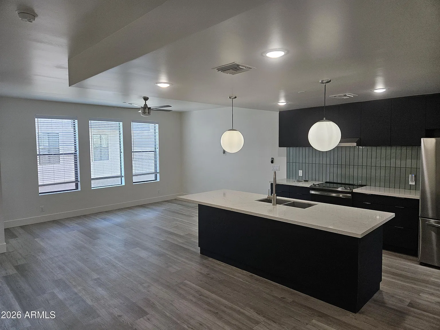 2 bed, 2.5 bath, 1534 sqft, $2,700 — Photo 3