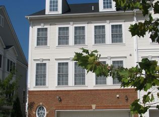 9880 Sounding Shore Ln, Bristow, VA 20136