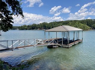 1376 Harbor Ridge Rd, Seneca, SC 29672