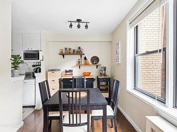 5th image of 342 E 53rd St APT 4A