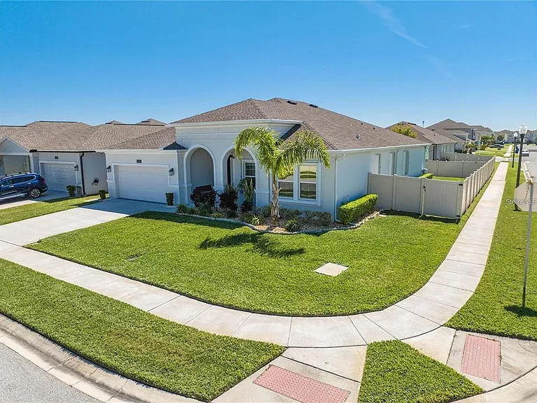 5301 Amersham Ln — Photo 4