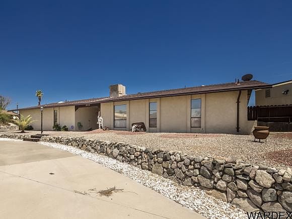 1st image of 2712 Caribbean Dr
