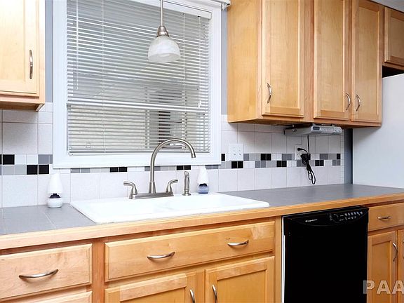 4th image of 3301 N Isabell Ave