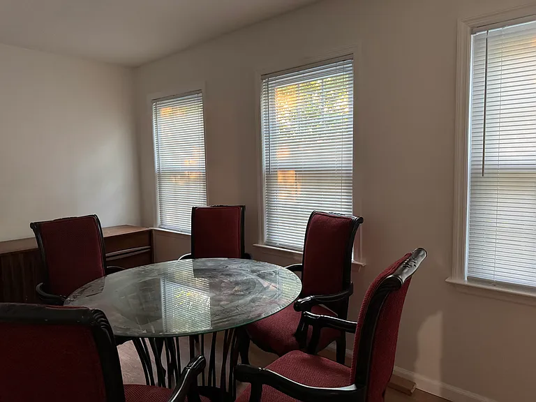 45 Sylvan Trl — Photo 5