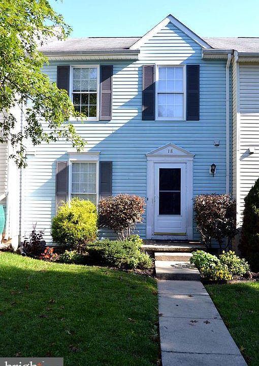 1st image of 18 Ryan Ct