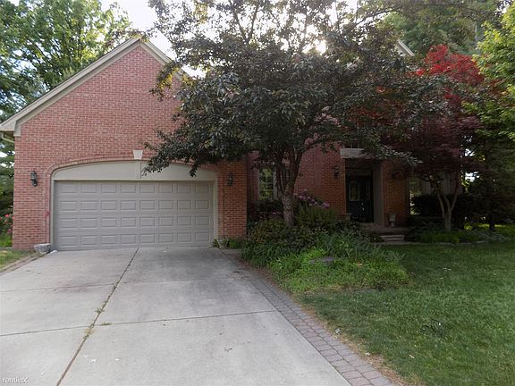 2nd image of 5957 Teakwood Dr