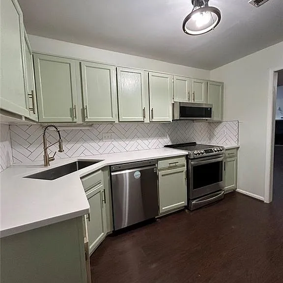 1730 Paddlewheel Dr NE — Photo 9