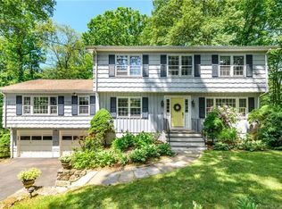 80 Surrey Rd, Stamford, CT 06903