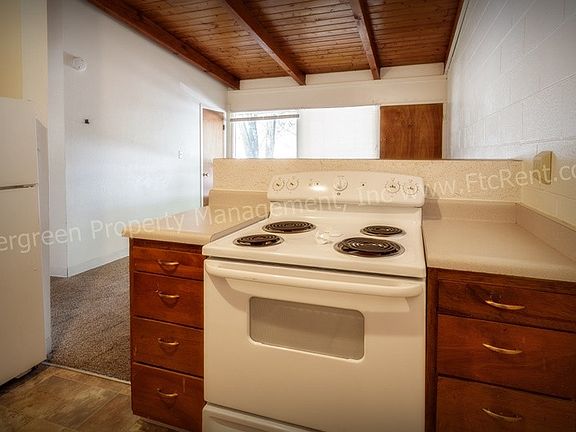 5th image of 701 Parker St #12
