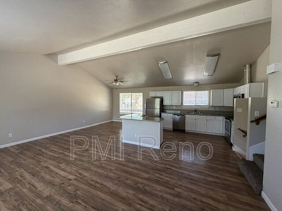 4th image of 3675 Meeks Way