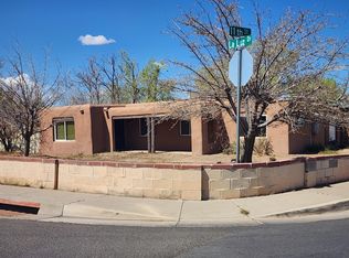 1103 La Luz Dr NW, Albuquerque, NM 87107