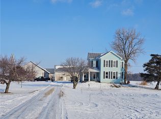 535 W Holtzmuller Rd, West Manchester, OH 45382