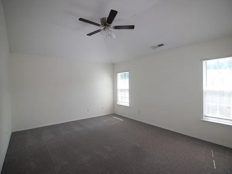 8439 Haines Creek Ln — Photo 9