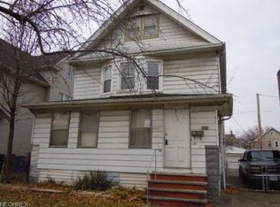 3304 W 98th St, Cleveland, OH 44102