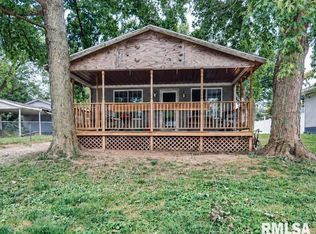623 Glen St, Kincaid, IL 62540