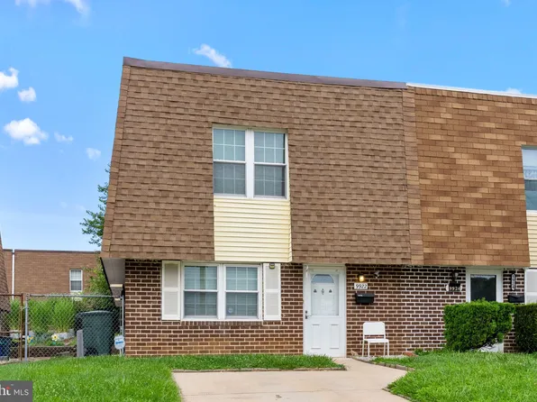 9922 President St, Philadelphia, PA 19115