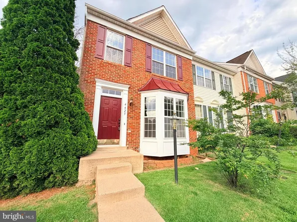 4425 Torrence Pl, Woodbridge, VA 22193