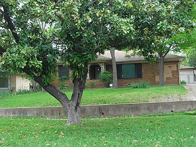 1st image of 2214 Elmwood Blvd
