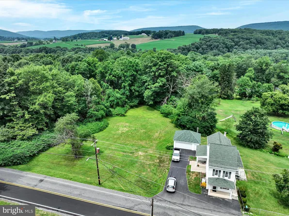 412 W Biddle St, Ashland, PA 17921