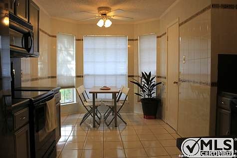 5th image of 7327 Beartrap Ln