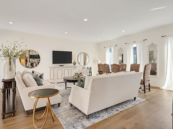 5th image of 466 Wagner Pl