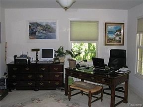 4th image of 530 Heritage Dr