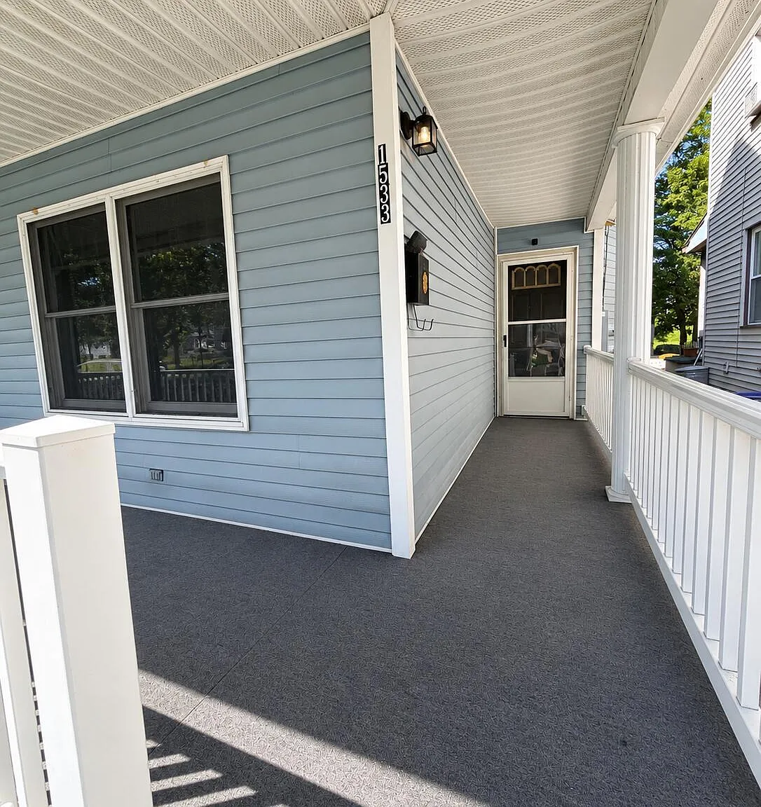 2 bed, 1.0 bath, 1050 sqft, $1,350 — Photo 3