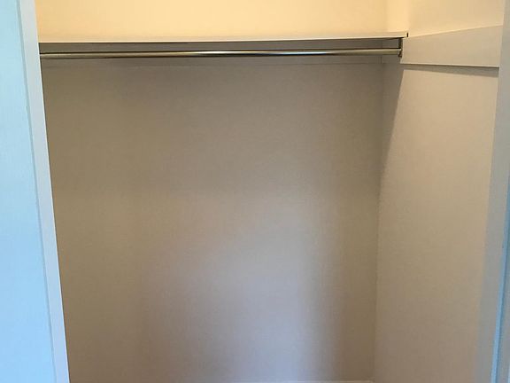Mbr closet