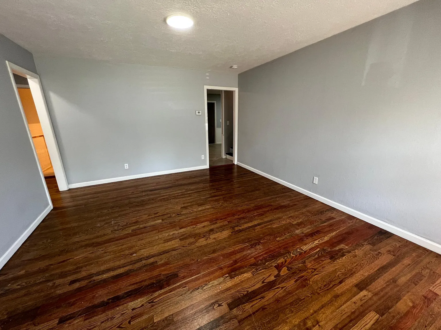 4 bed, 1450 sqft, $2,400 — Photo 2