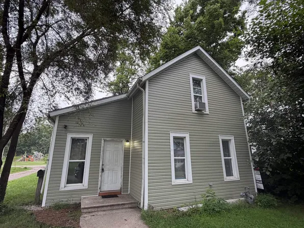 412 W Washington St, Elkhart, IN 46516