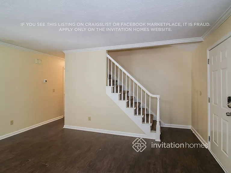 1952 Red Rose Ln — Photo 6