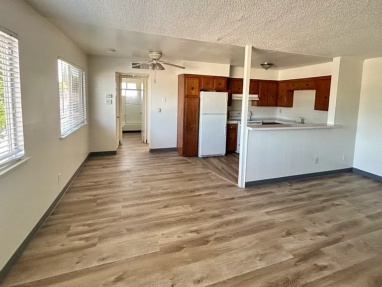 6019 N College Ave #J — Photo 2