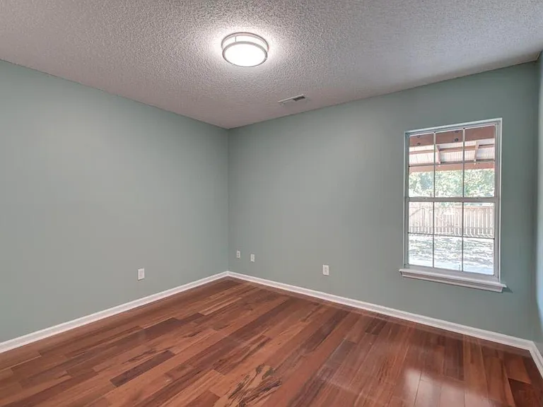 7186 Windmill Creek Rd — Photo 31