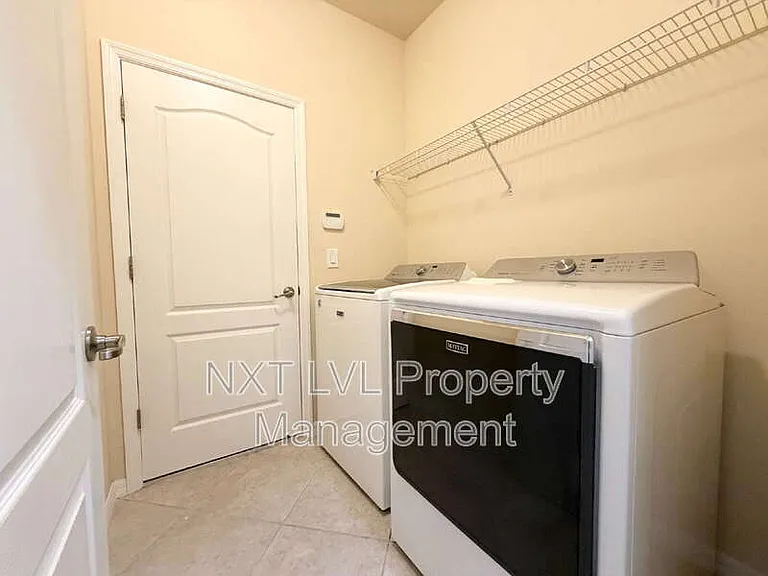 9453 River Otter Dr — Photo 30