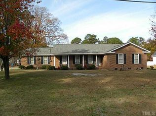 1008 Friendly Rd, Dunn, NC 28334