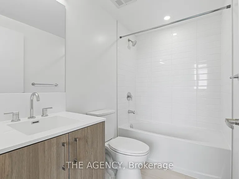 4010 Eglinton Ave W #625 — Photo 19