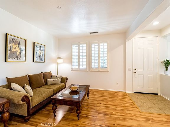 5th image of 3944 Polk St