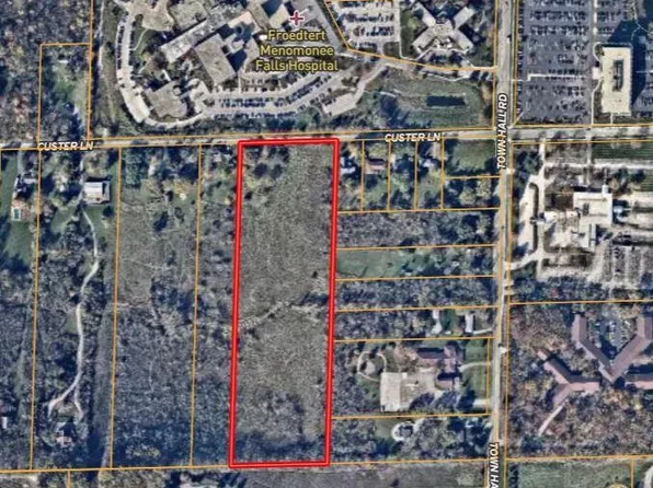 N80W18303 CUSTER LANE, Menomonee Falls, WI 53051