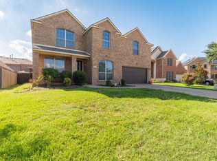 2248 Condor St, Grand Prairie, TX 75052