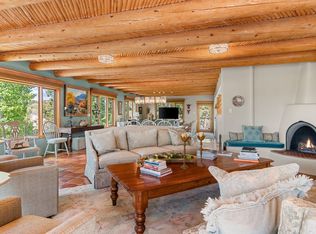 1281 Este Ln, Santa Fe, NM 87501