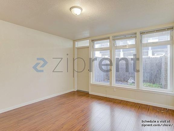 2nd image of 2160 Taylor St #4