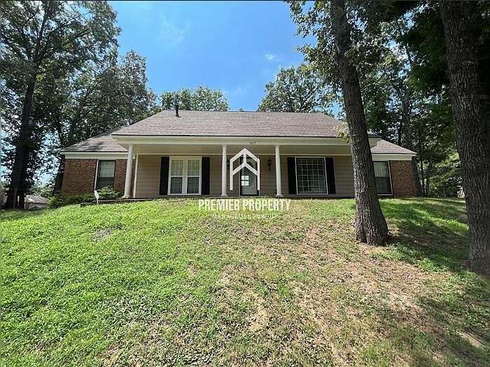 1st image of 8659 Thorncliff Dr