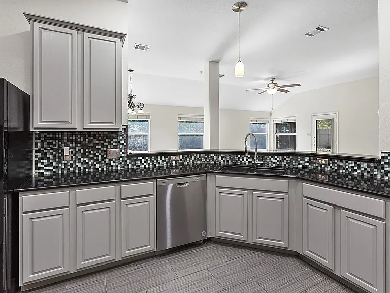 1201 Springbrook Rd — Photo 14